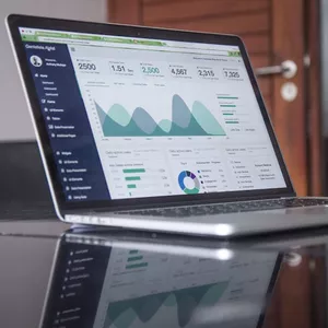 Imagem do curso Guia Completo de Marketing Digital para Iniciantes e Estudantes