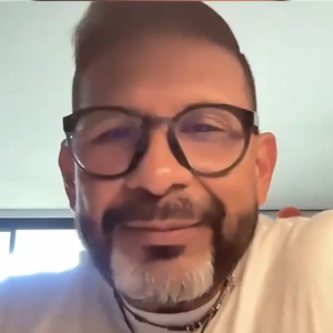 César