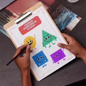 Imagem de capa para o Ebook Figuras Geométricas Planas: Atividades Lúdicas para Aprendizado Divertido