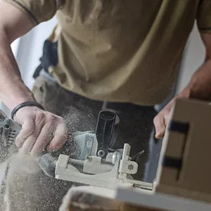 Imagem de capa para o Ebook Combo do Marceneiro Lucrativo