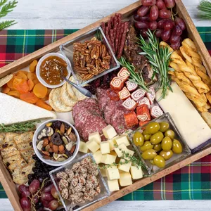 Imagem de capa para o Ebook Combo Como Montar Tábua de Frios + Patês, Molhos e Mousses + Petiscos de Boteco + Receitas de Geleias Deliciosas + Degustação de Vinhos