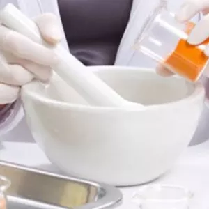 Imagem de capa para o Ebook Fórmulas de manipulados cosméticos 