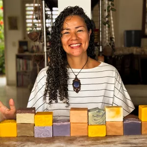 Imagem de capa para o Curso online SACHI • ESCOLA DE SABOARIA NATURAL