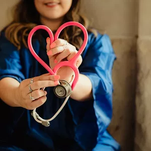 Imagen de portada para Ebook Libros de medicina: una guía esencial para estudiantes