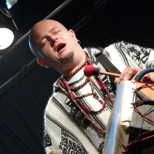 Imagem de capa para o Curso online Curso de Tambor Xamânico