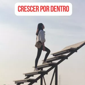 Imagem de capa para o Ebook Crescer por Dentro: Uma Jornada de Autoconhecimento e Cura