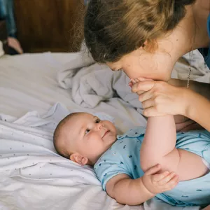 Imagen de portada para Curso online Curso de Masaje para Bebés e Infantil