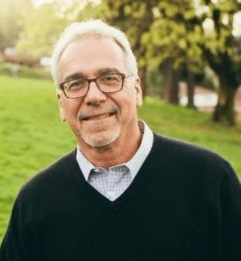 Roberto M. Souza