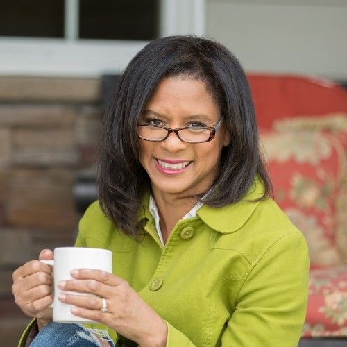 Sheila Qualls