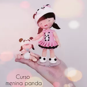 Imagem de capa para o Curso online Curso menina panda (biscuit/porcelana fria)