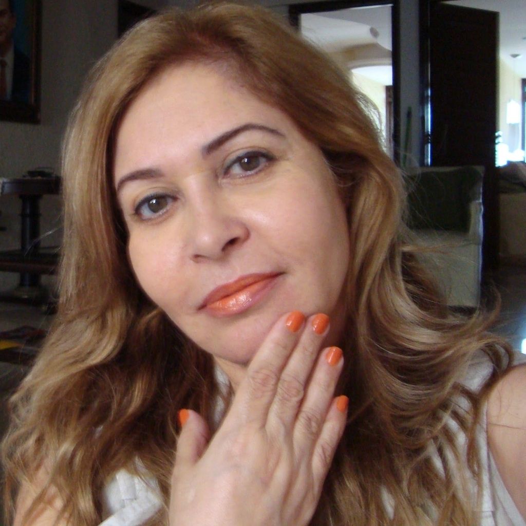 Carmen Sanchez, 49 años  