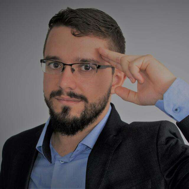 Álex Leocádio - Terapeuta