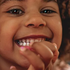 Imagem de capa para o Ebook Guia Do Sorriso Infantil