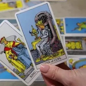 Image de couverture pour le Cours en ligne 🌟 Obtenez des Réponses Instantanées avec le Tarot En Ligne Gratuit Immédiat 🔮✨