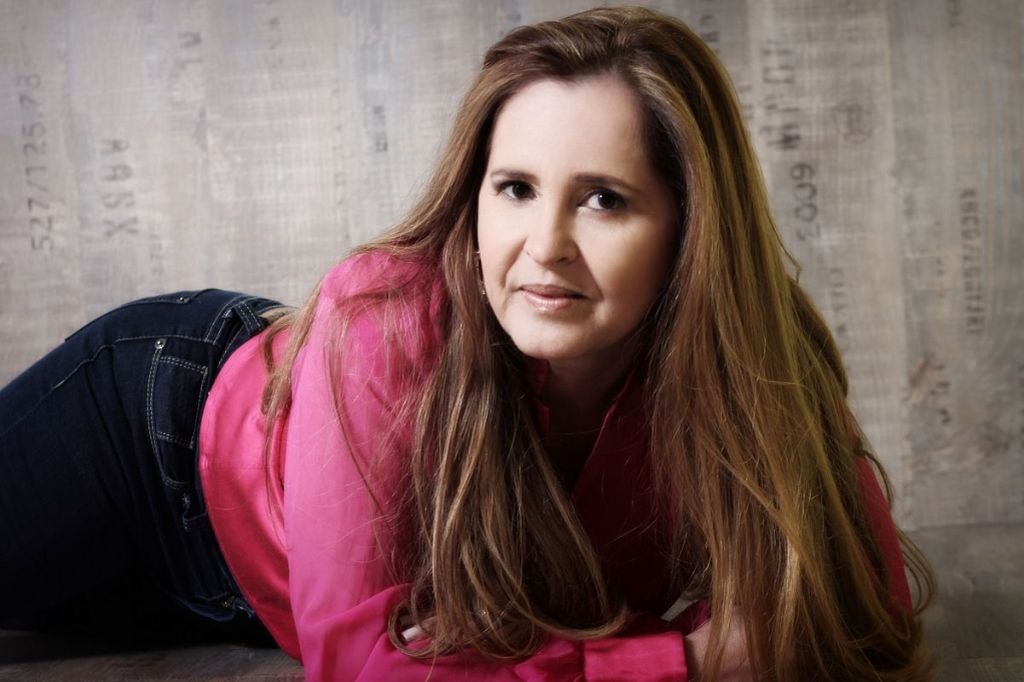 Juliana Oliveira, 45 anos