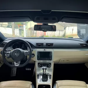 Imagem de capa para o Curso online TÉCNICAS DE FORRAÇÃO DE TETO E PINTURA INTERNA AUTOMOTIVA