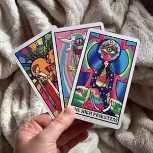 Imagen de portada para Curso online Tirada Del Día 3 Cartas: Revela Tu Destino 🌟