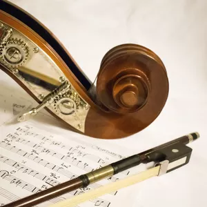 Imagem de capa para o Curso online História da Música Clássica Ocidental com Alexandre Braga