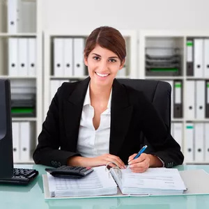 Imagen de portada para Curso online Programa de Certificación para Secretarias de Inmobiliarias