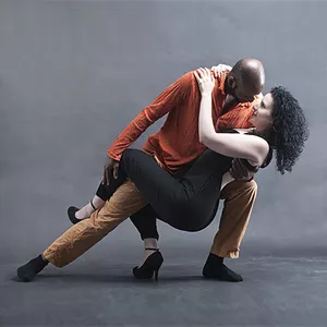 Imagem de capa para o Curso online Dance Mais Online - Kizomba Nível Avançado