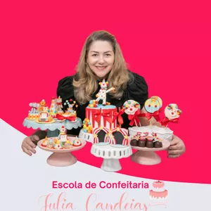Imagem de capa para o Curso online Escola de Confeitaria Julia Candeias