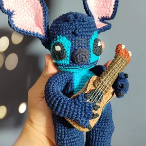 Imagem de capa para o Ebook STITCH AMIKA