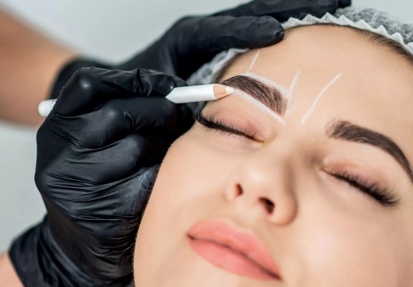 Design de Sobrancelhas para Iniciantes – Guia Prático para Transformar Olhares e Começar na Profissão de Beleza — imagem 6