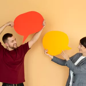 Imagem de capa para o Curso online Português e Comunicação