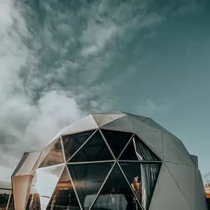 Imagen de portada para Curso online + 100 Presets Creative Pack (ESP)