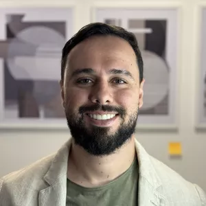 Cover image for Online course 6 Months Email consulting