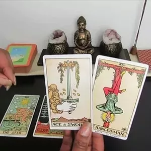 Imagen de portada para Curso online 🌟 Tirada Tarot Gratis Cartas Españolas 🌟