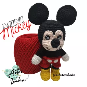 Imagem de capa para o Ebook Mini Mickey Mouse Amigurumi