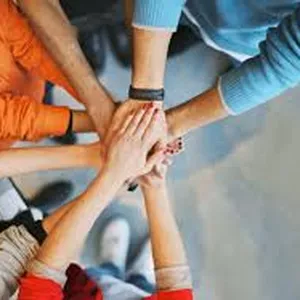 Imagem de capa para o Ebook Equipes Engajadas: Descubra Com Esses 5 Livros Como Inspirar a União Entre os Colaboradores