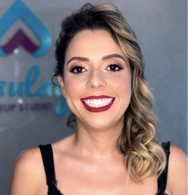 Paola Vieira