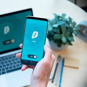 Imagen de portada para Curso online Ciberseguridad 360: Navega con confianza en Internet