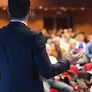 Imagem do curso Aprenda a perder o medo de falar em público