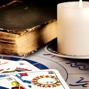 Imagem de capa para o Ebook Leitura Tarot Completa