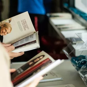 Imagem de capa para o Ebook Uma vida finaceira melhor 