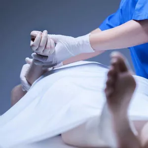 Imagem de capa para o Curso online Auxiliar de necrópsia 