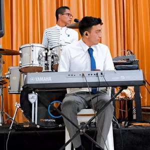 Imagen de portada para Curso online CURSO COMPLETO DE PIANO "APASIONADOS"