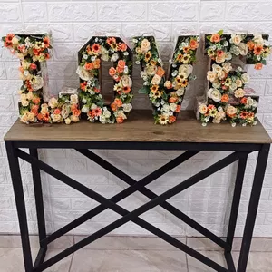 Imagem de capa para o Ebook Moldes de Letras Love para Imprimir: Como Fazer Love de Papelão 3D para Decoração