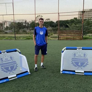 Imagem de capa para o Curso online Fundamentos técnicos em escolas de futebol