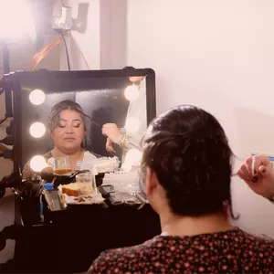 Imagem de capa para o Curso online Formação Maquilhagem Profissional Audiovisuais & Empreendedorismo Feminino