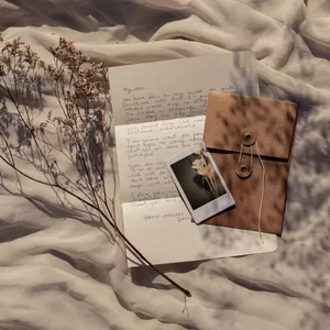 Imagen de portada para Ebook ¡Siente el pulso del amor no correspondido en una carta cargada de pasión y vino!