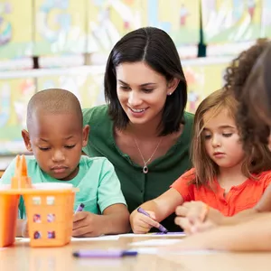 Cover image for Online course Teaching Assistant Course