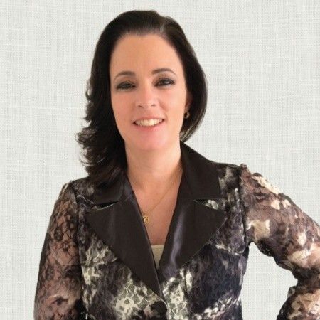 Giovana Strano, propietária @goldcarautos