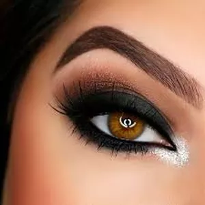 Imagem do curso Designer de Cílios & Sobrancelha