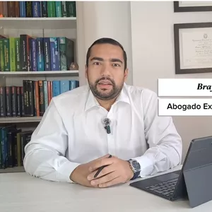 Imagen de portada para Curso online Impuestos fácil y rápido para no expertos