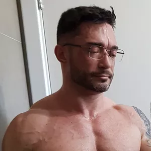 Imagem de capa para o Curso online Treino de Peitoral (peito completo)