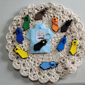 Imagem de capa para o Ebook Molde Gravatinha Chaveiro